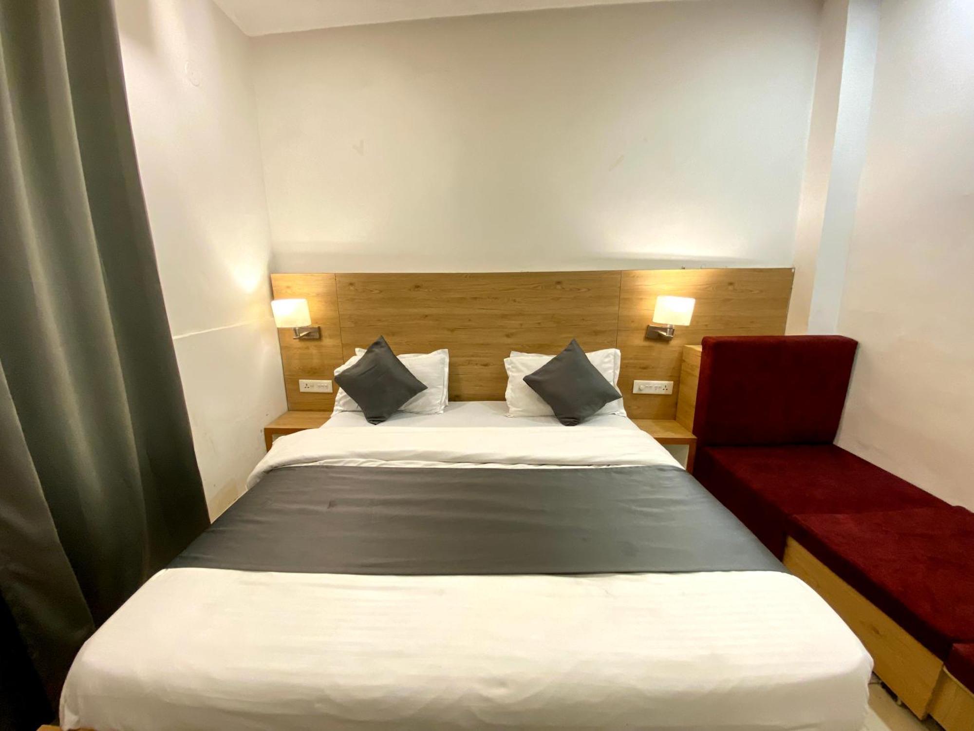 Guest house Sonu & Hostel, Rishikesh