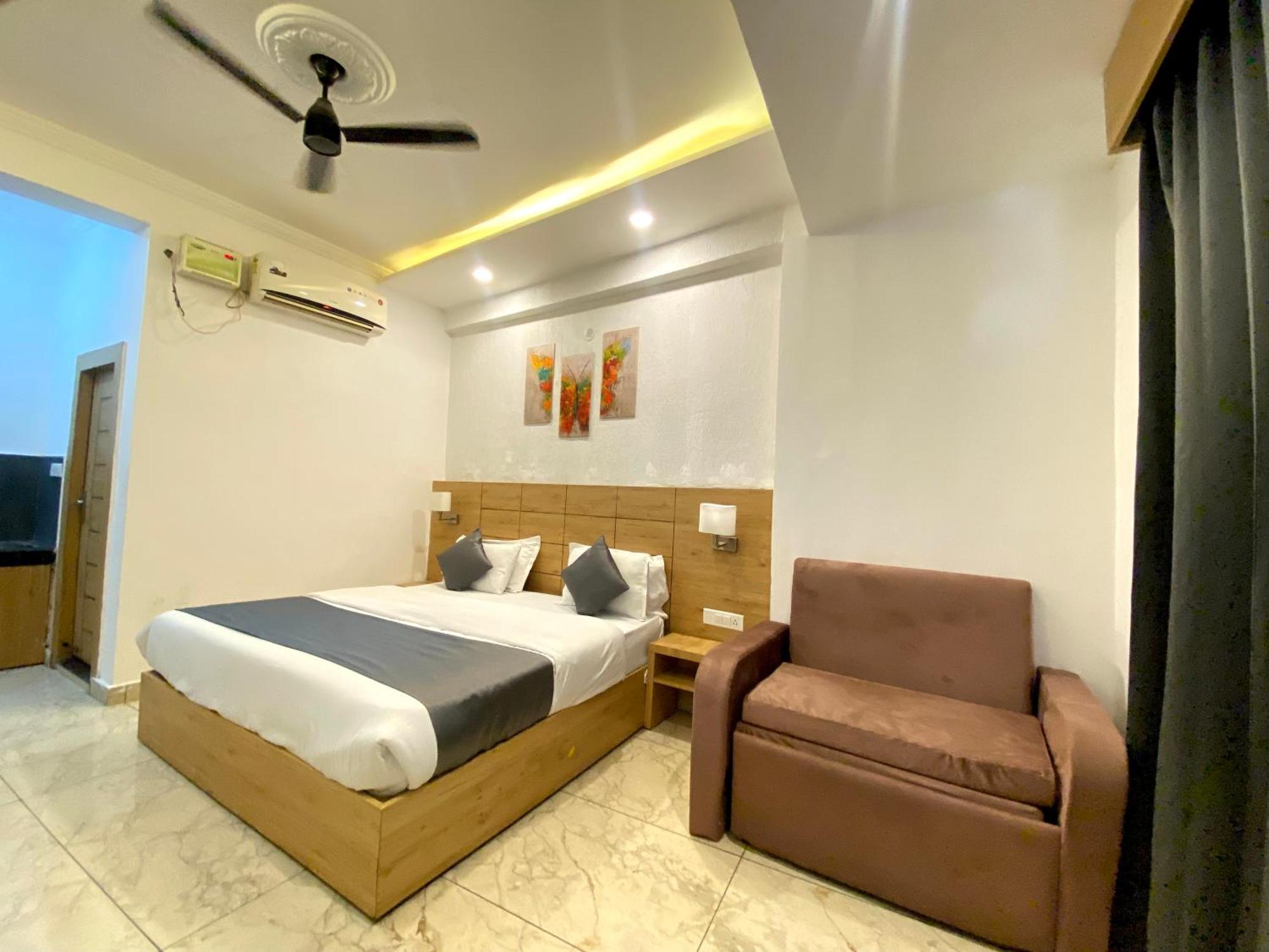 Sonu & Hostel, Guest house *