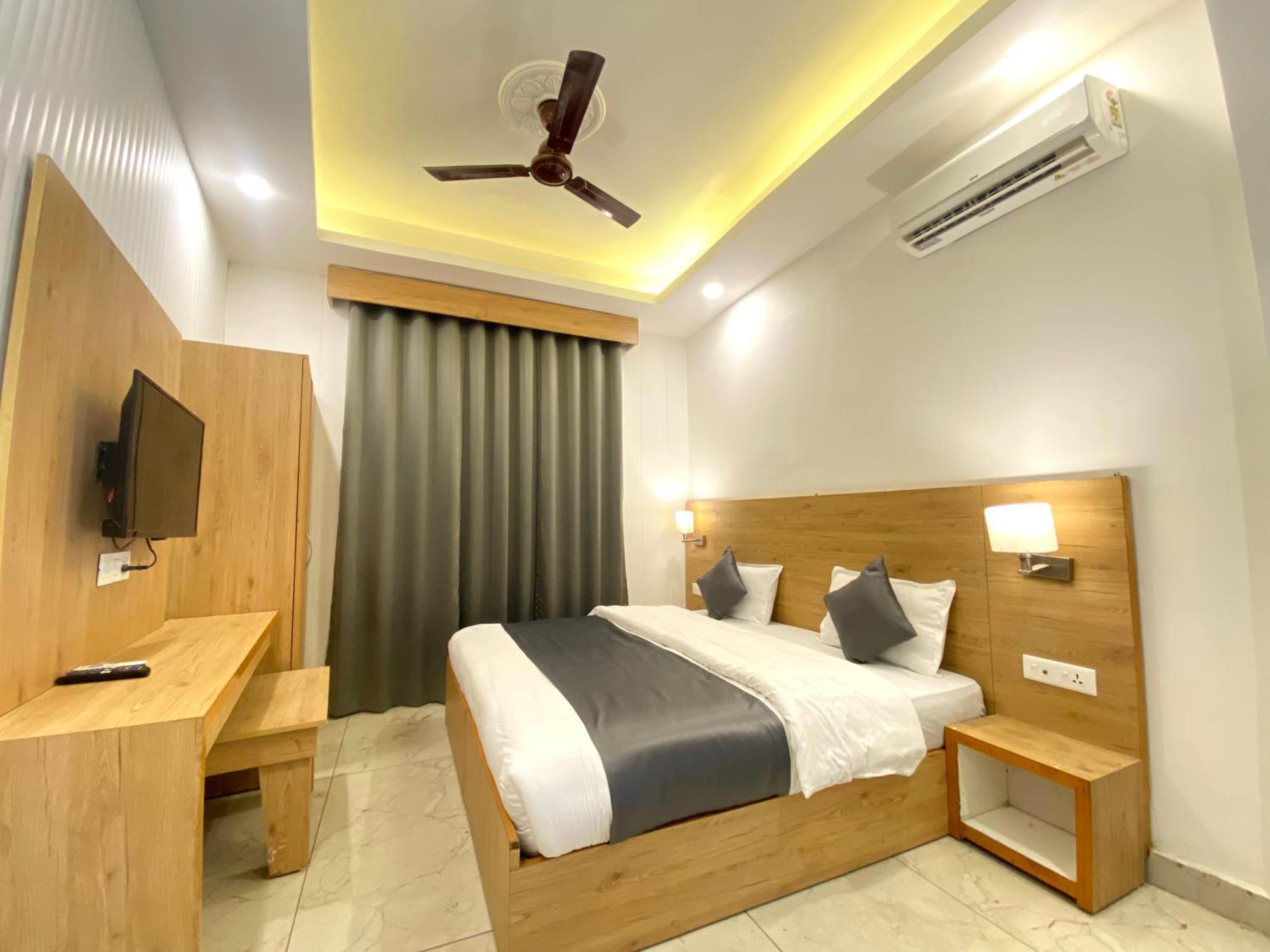 Guest house Sonu & Hostel, Rishikesh