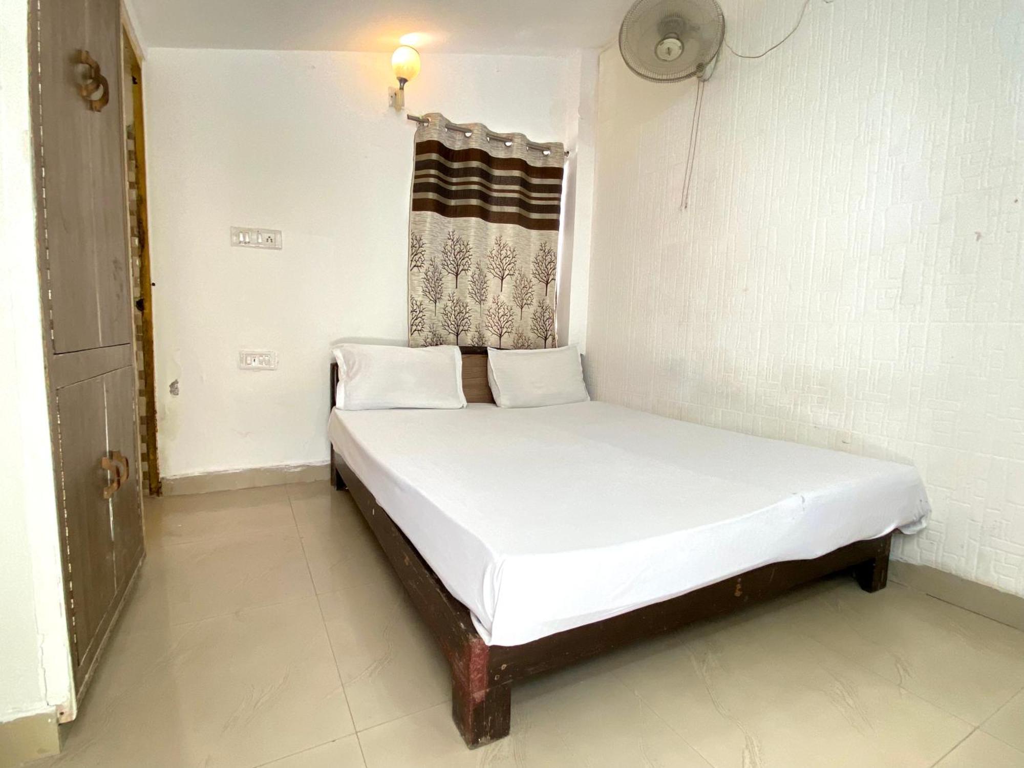 Sonu & Hostel, * Rishikesh