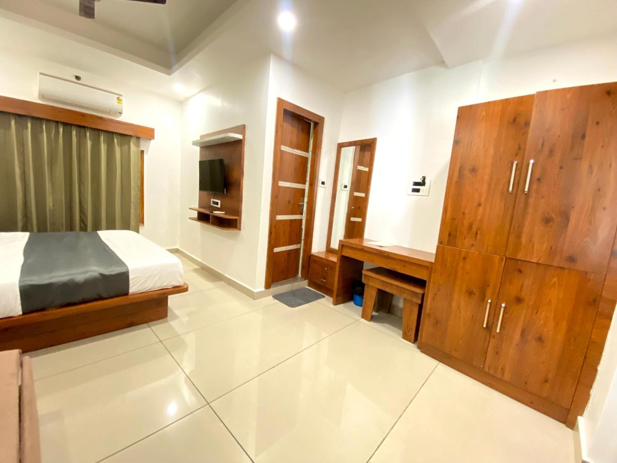 Sonu & Hostel, Guest house