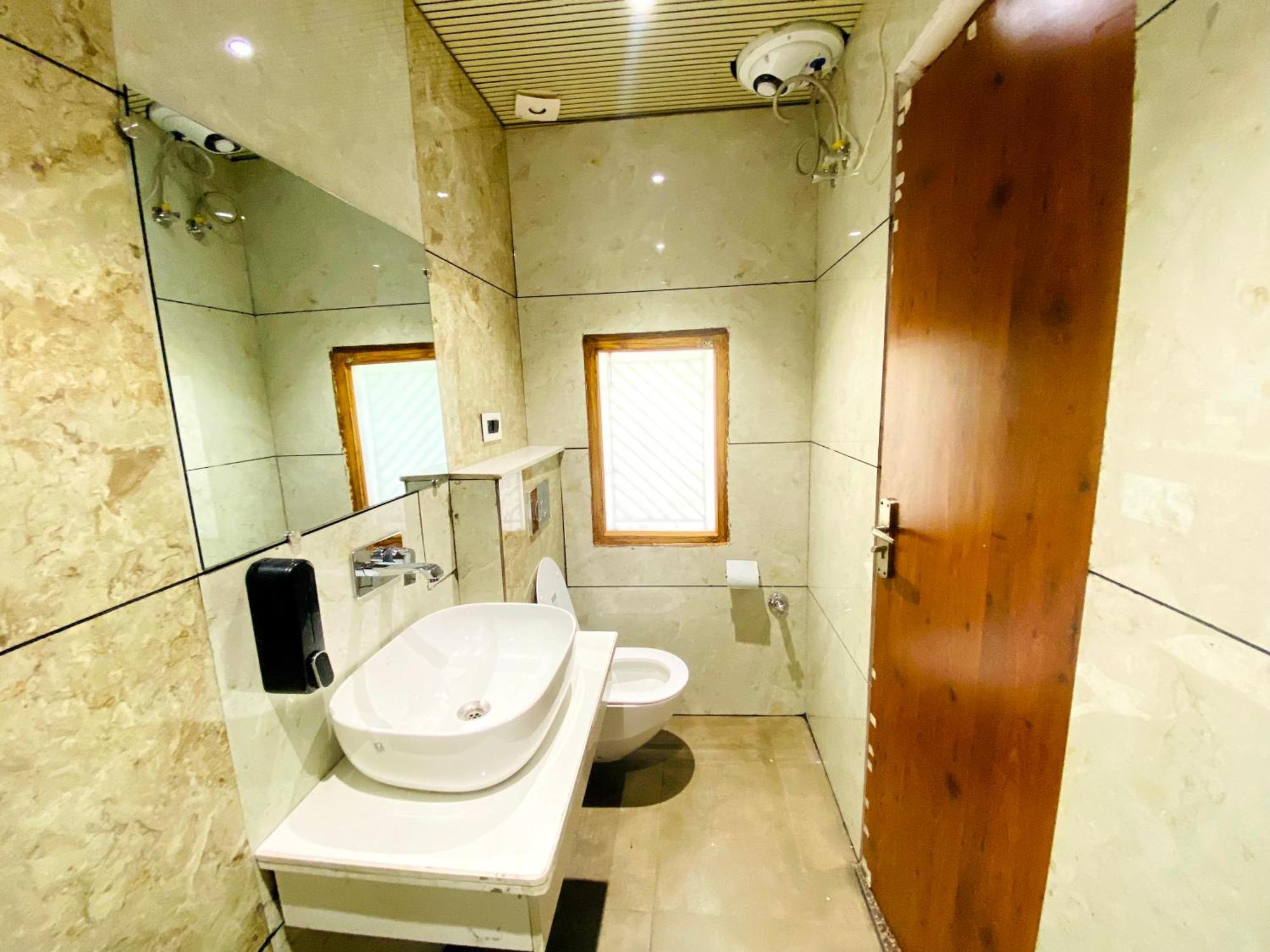 Guest house Sonu & Hostel, Rishikesh