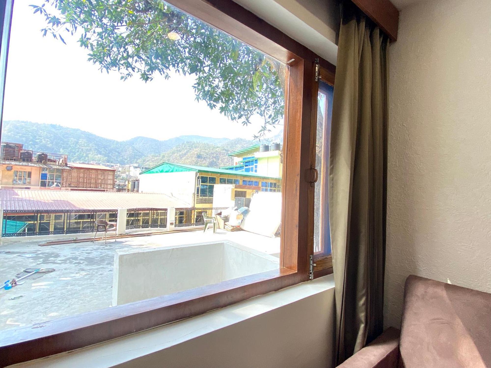 Sonu & Hostel, Guest house
