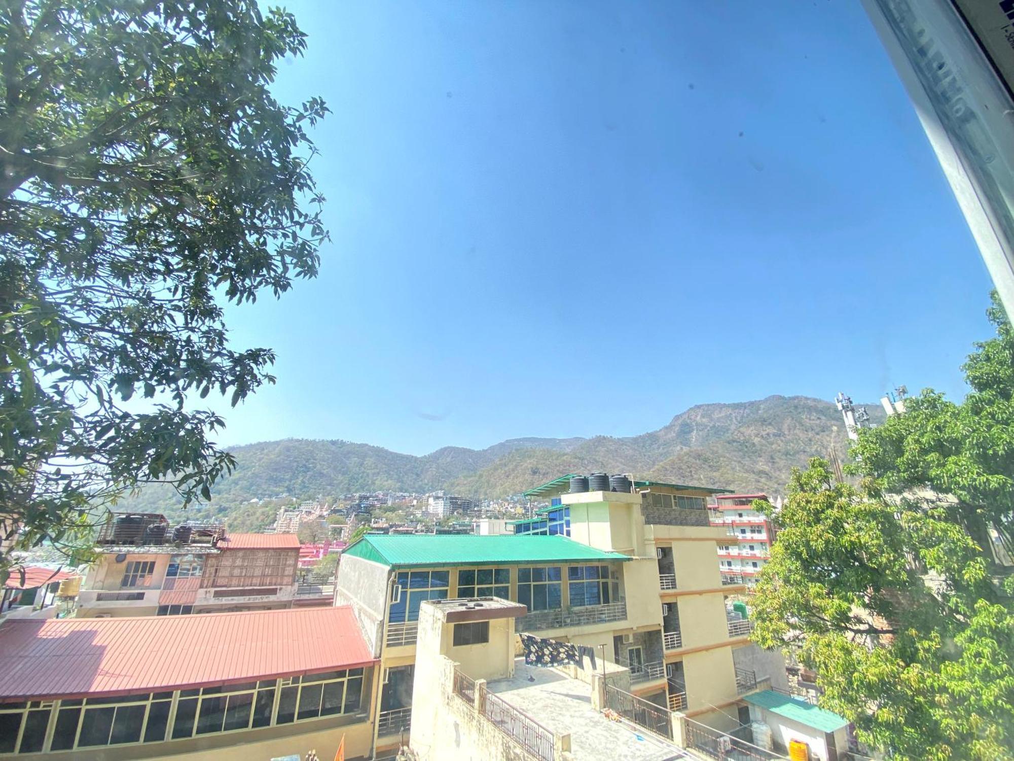 Sonu & Hostel, Guest house *