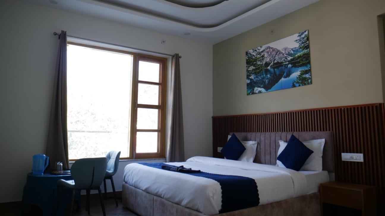 Hotel Devlok Homes Rishikesh