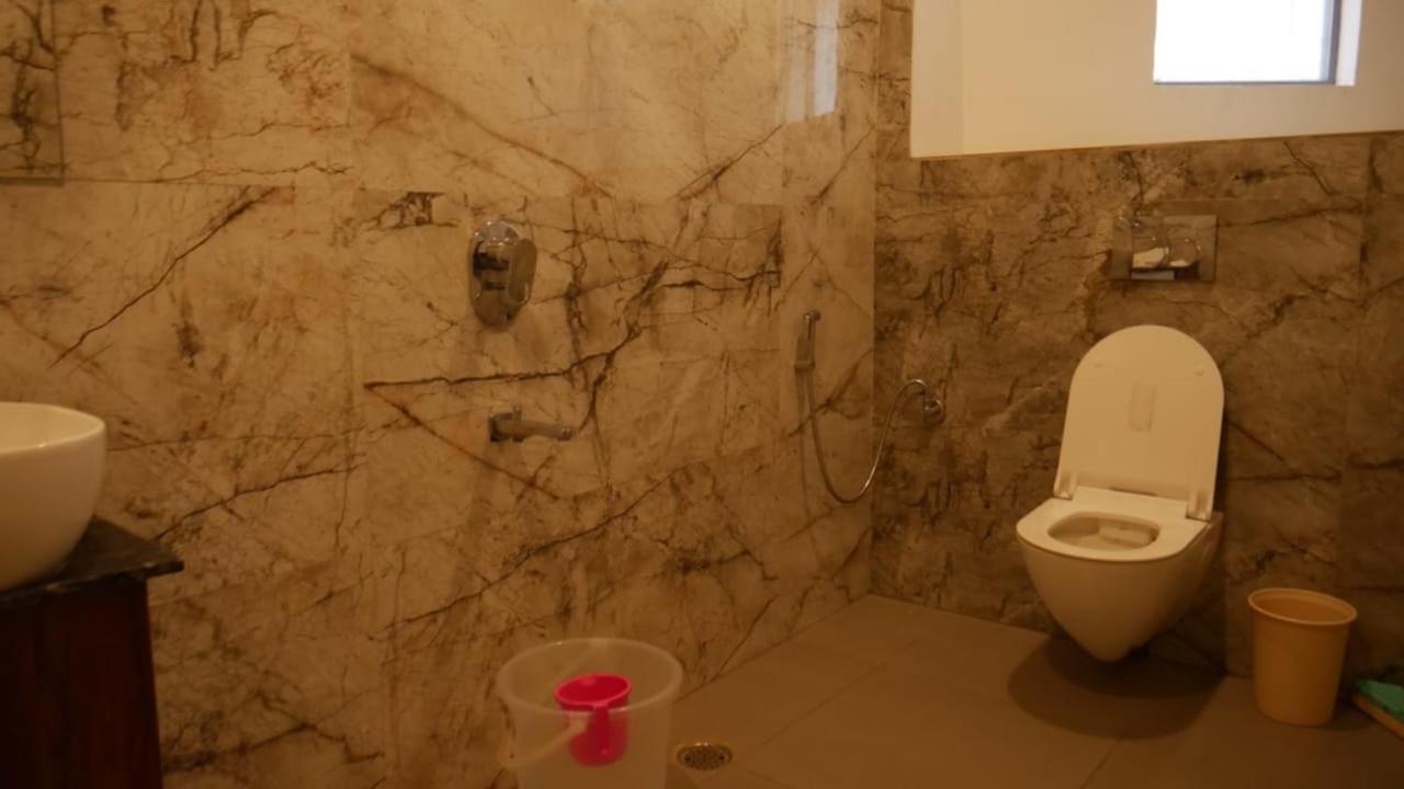 Hotel Devlok Homes