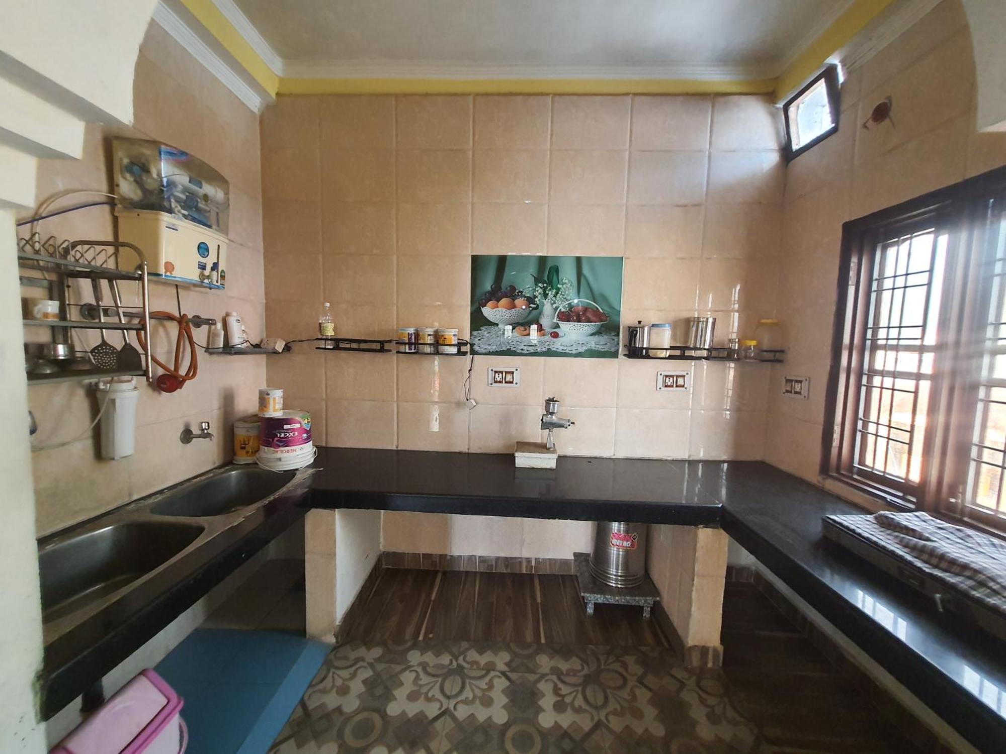 Tulsi Ganga Hostel Rishikesh