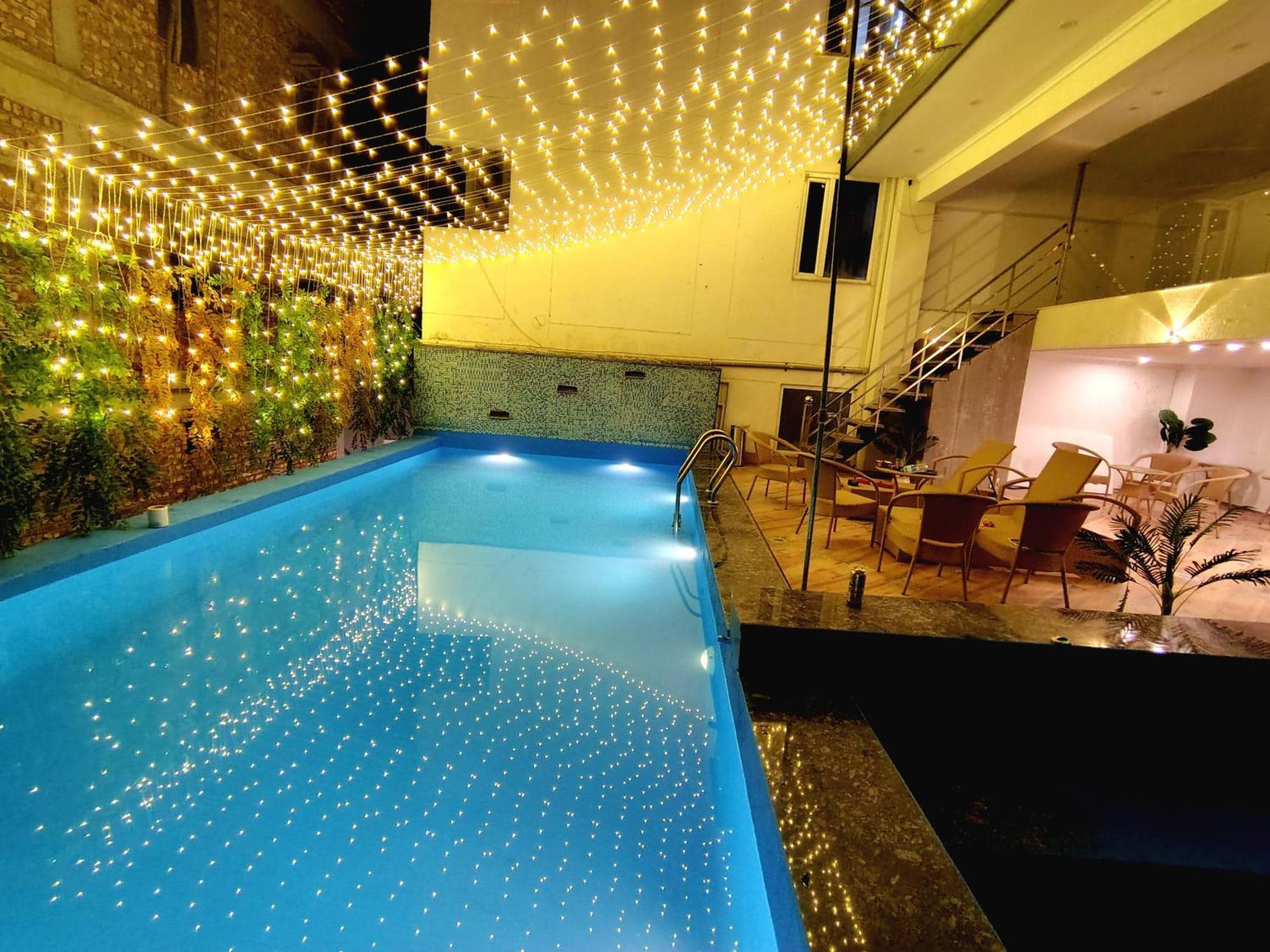 Hotel The Tapovan Hills