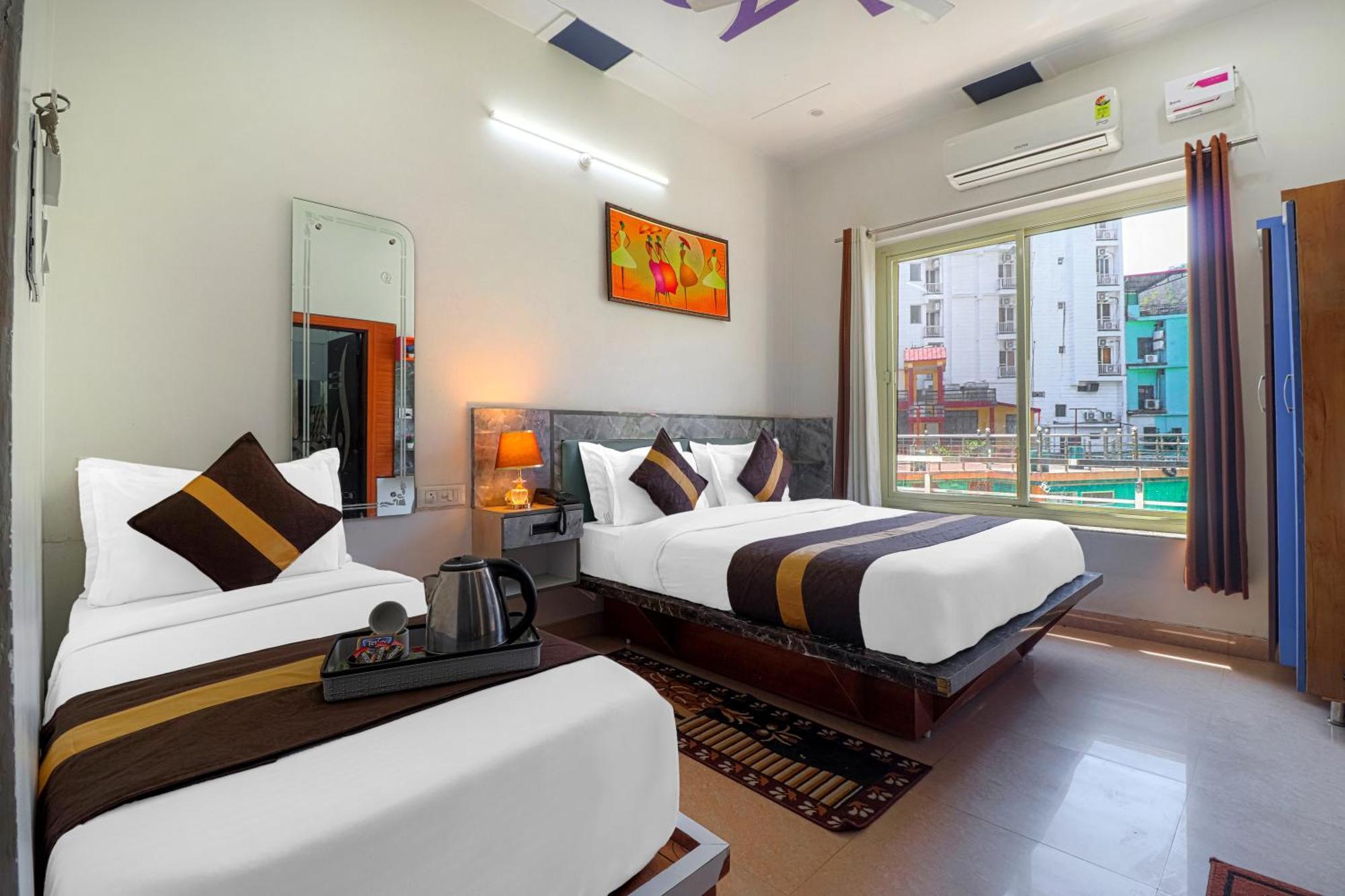 Hotel Divine Dev Darshan Valley 3*