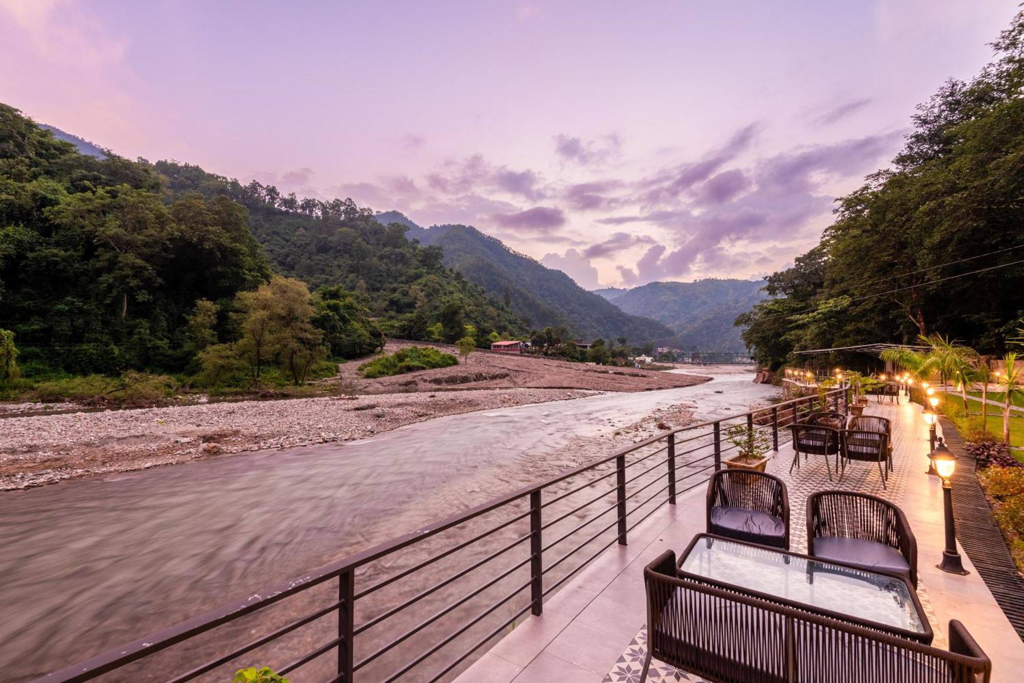 Dls Divine River Resort And Spa, Rishikesh Resort 5*
