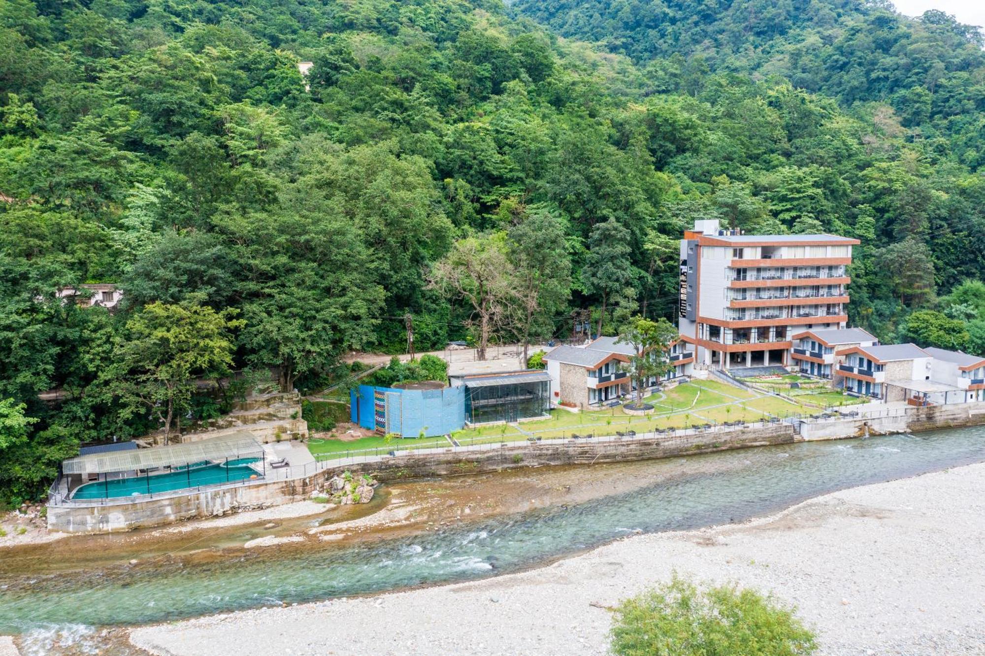Dls Divine River Resort And Spa, Rishikesh