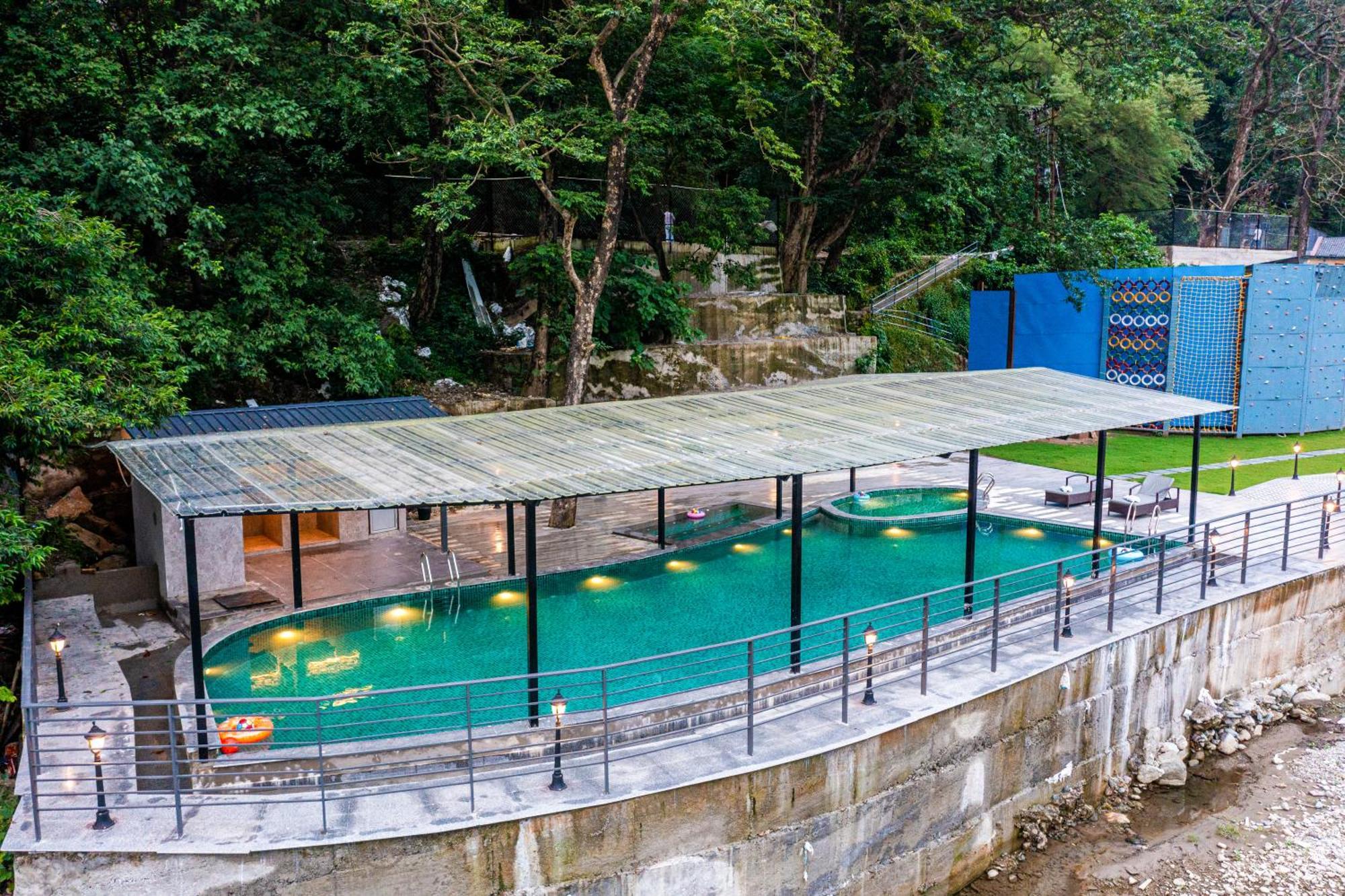 Dls Divine River Resort And Spa, Rishikesh 5* Rishikesh