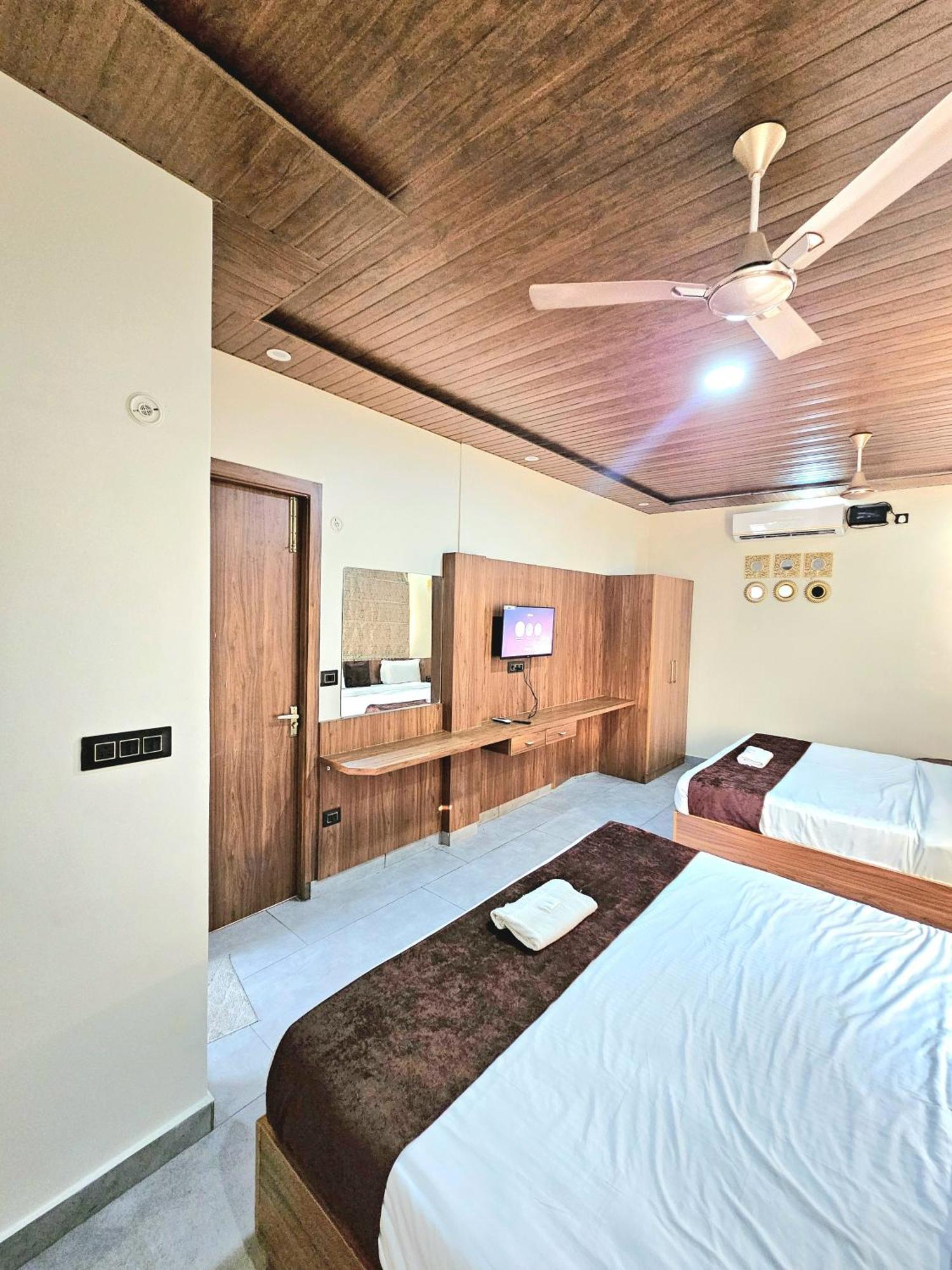 Hotel Kailash Residency Rishikesh