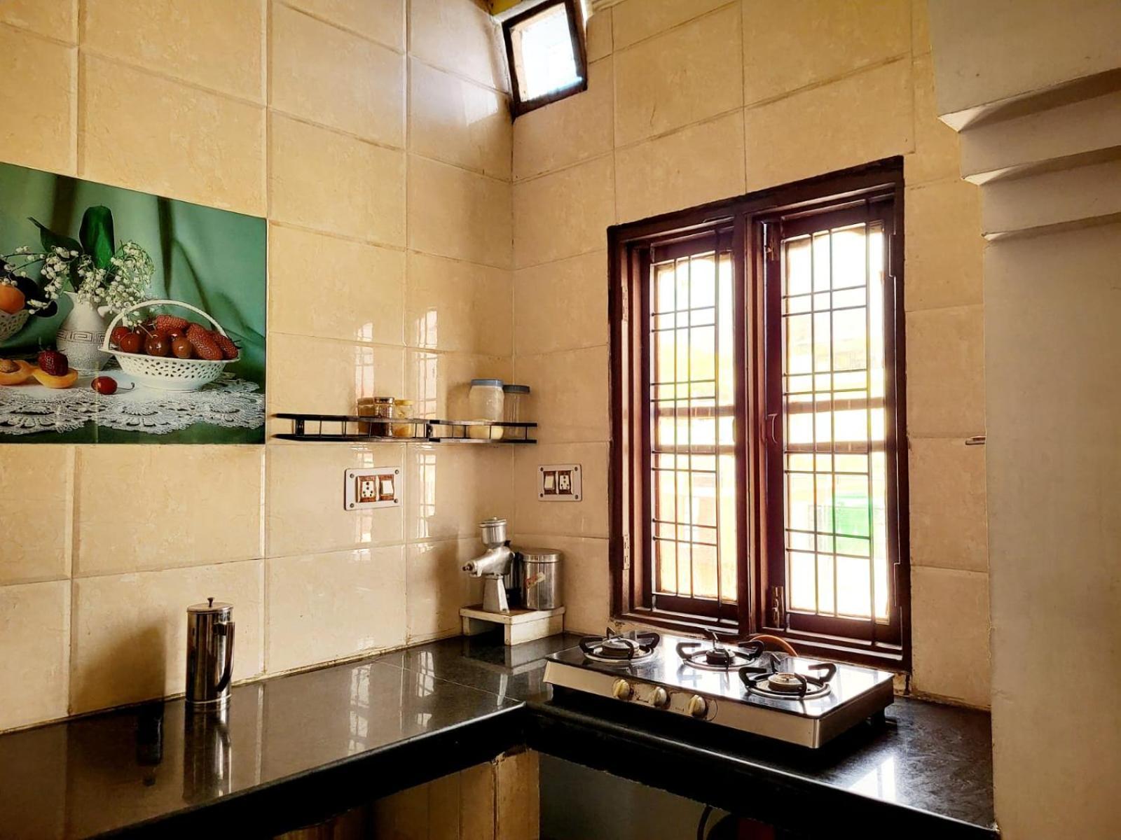 Tulsi Ganga Apartment *