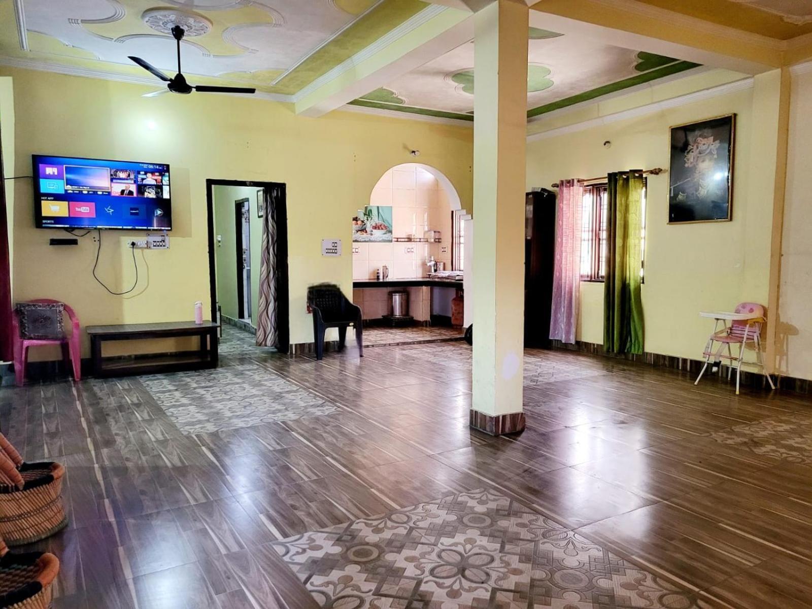 Apartment Tulsi Ganga *