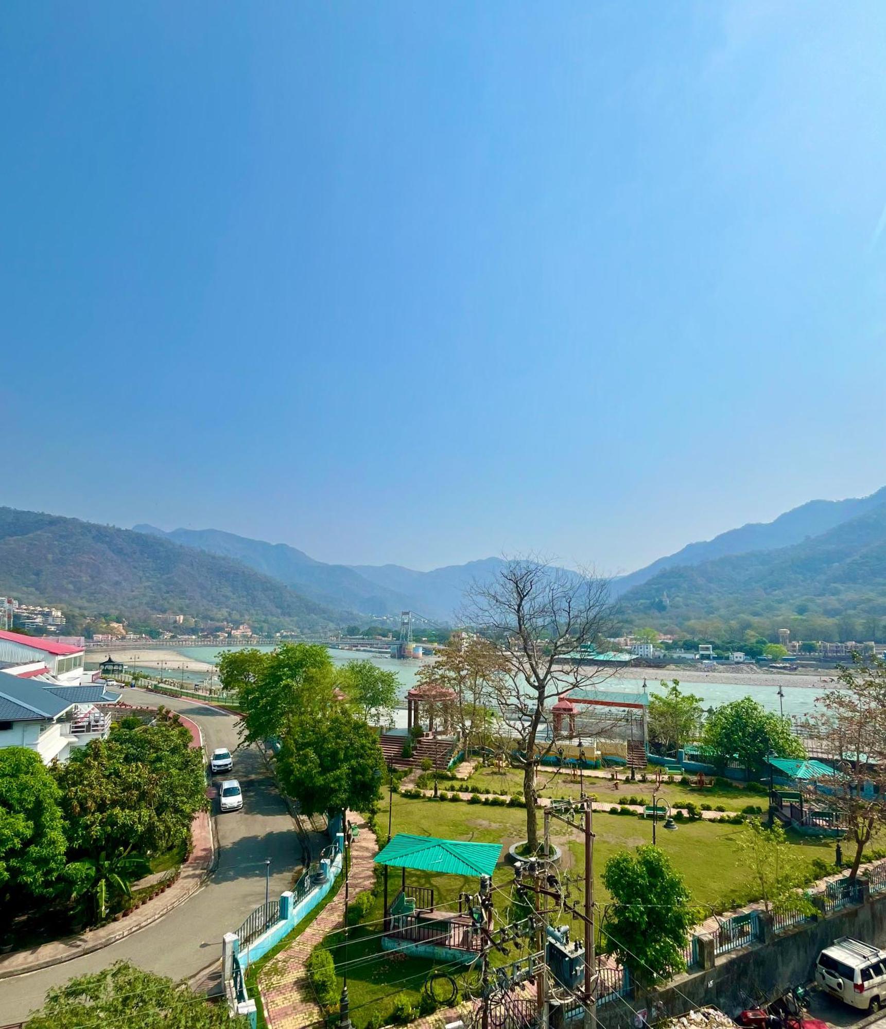 Laxmi Lodge Rishikesh