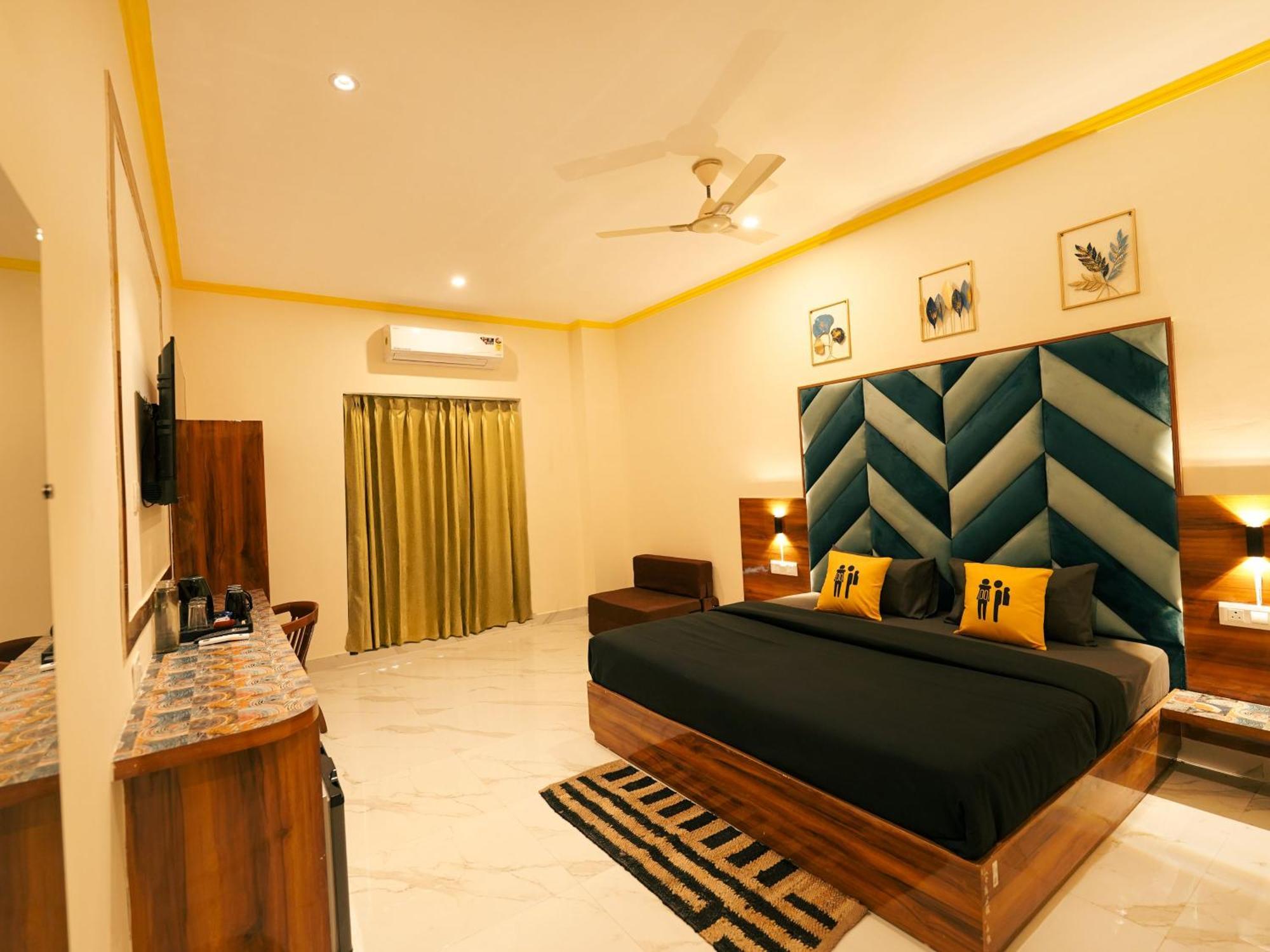 The Rishikesh, Upper Tapovan Hostel Rishikesh