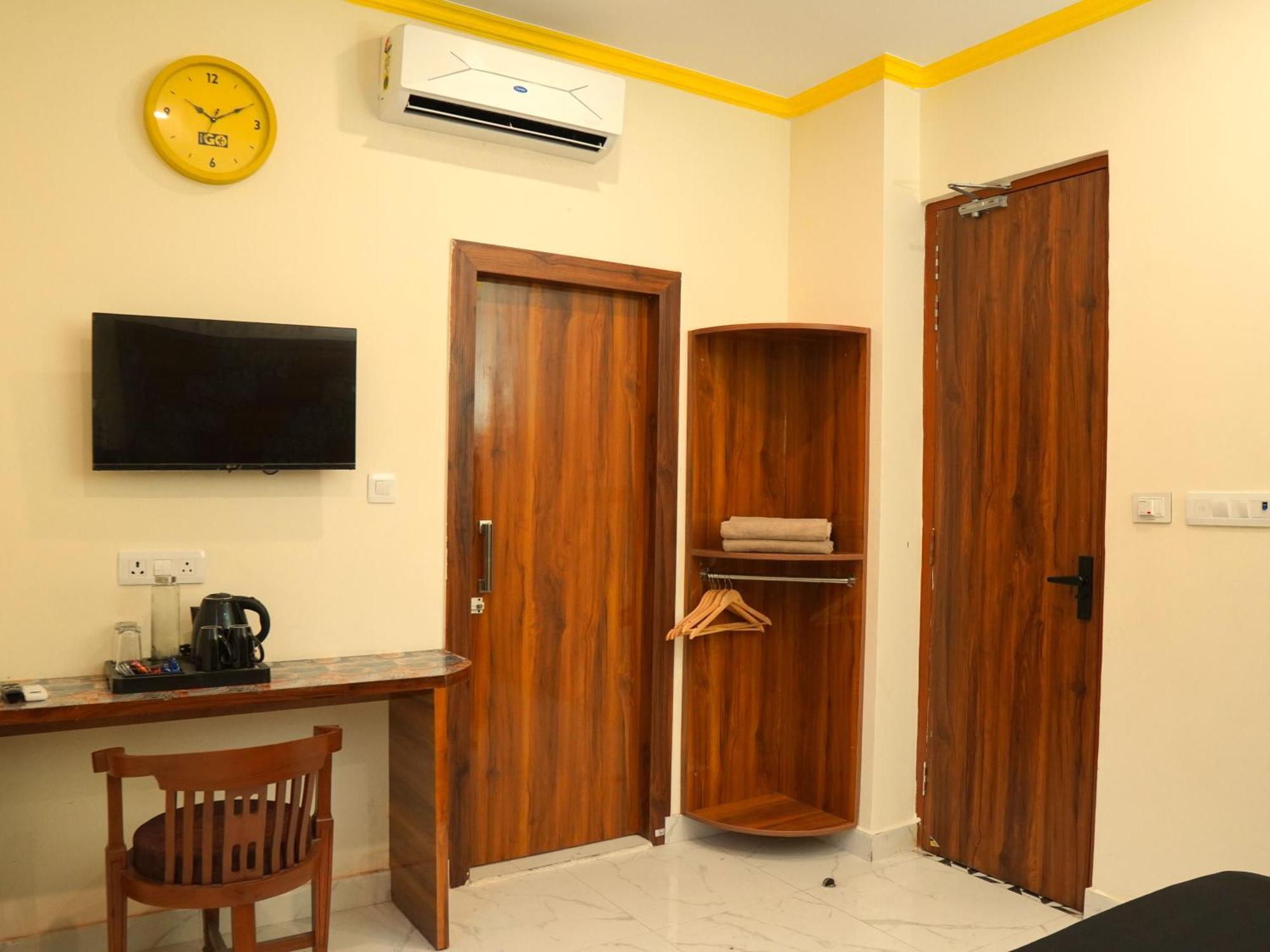 The Rishikesh, Upper Tapovan Hostel