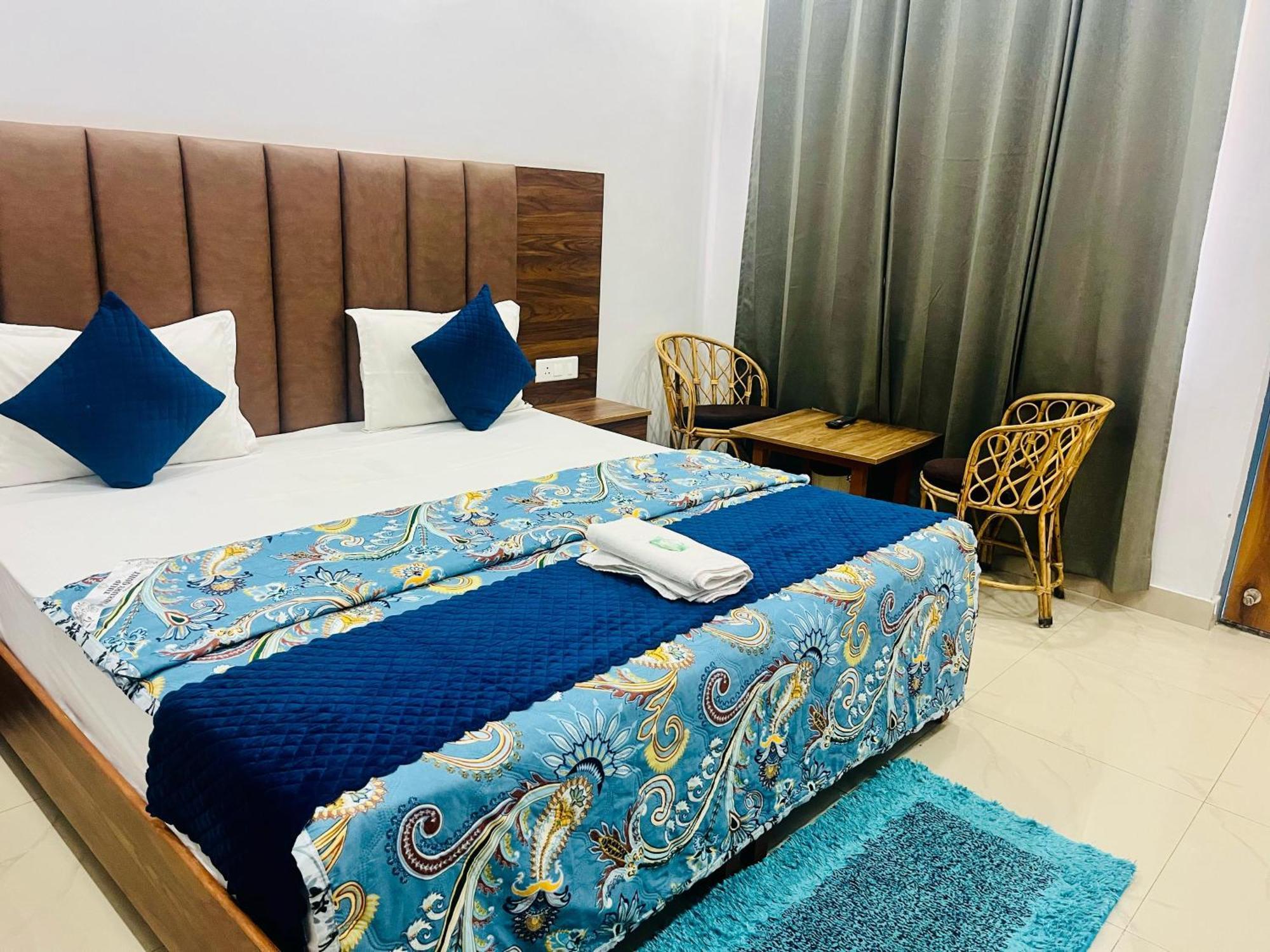 Hotel Yog Vriksh 3*