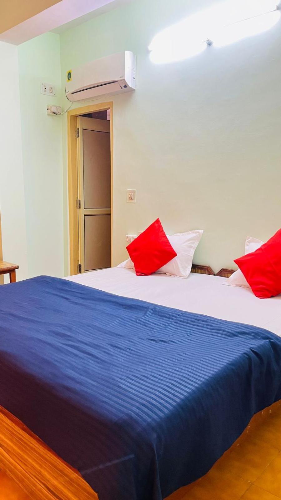 Laxman Ganga Hotel 2*
