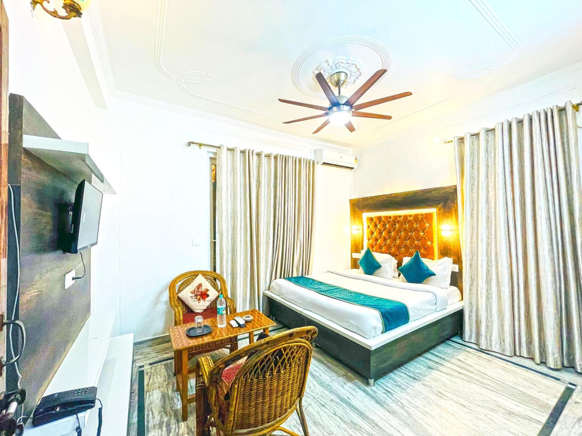 The Premium Hotel Rishikesh