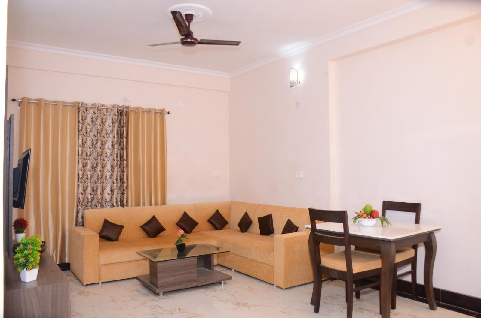 Yellow Leaf Apartment Rishikesh