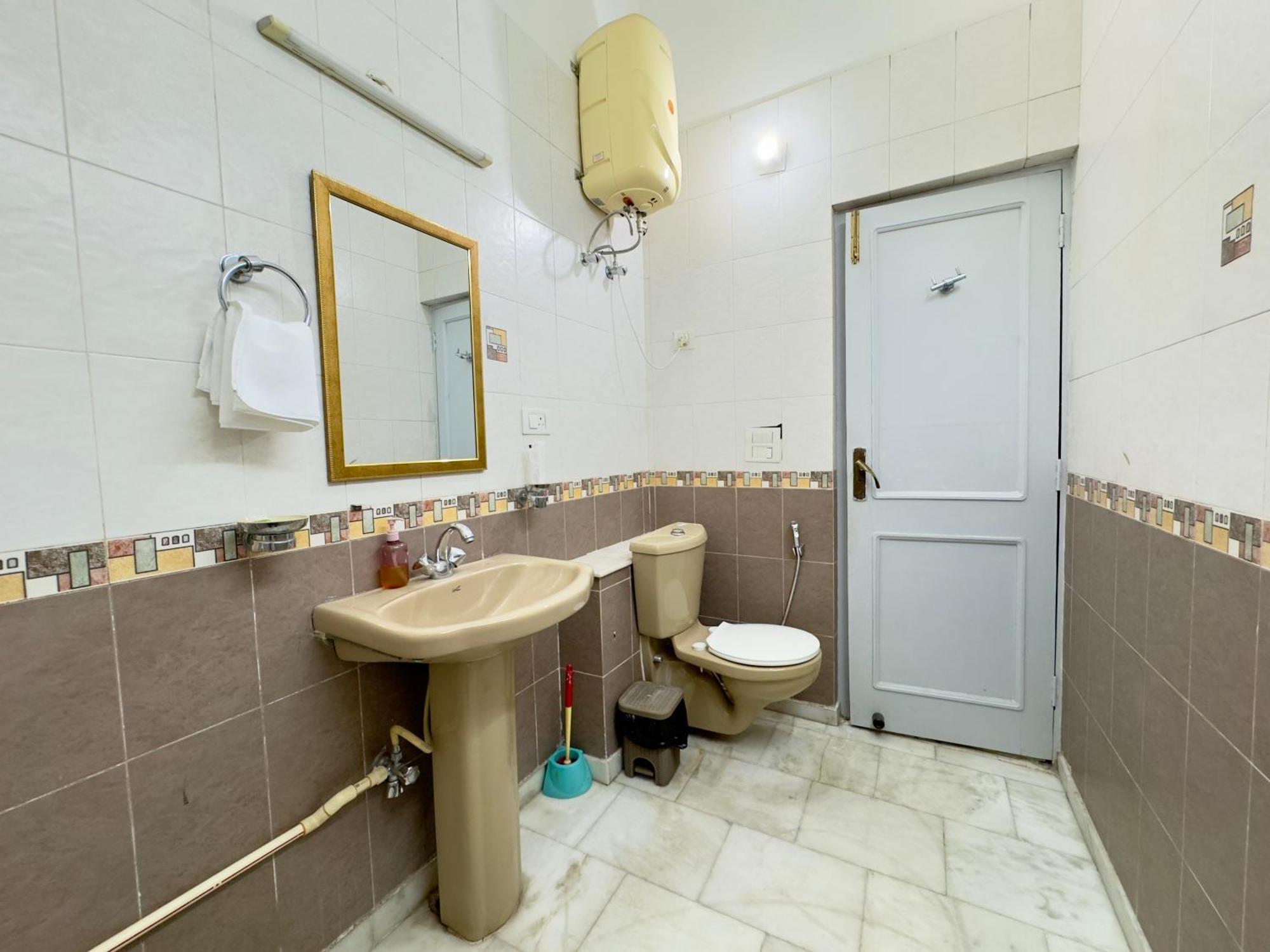 Atreya Boutique Lodge Rishikesh