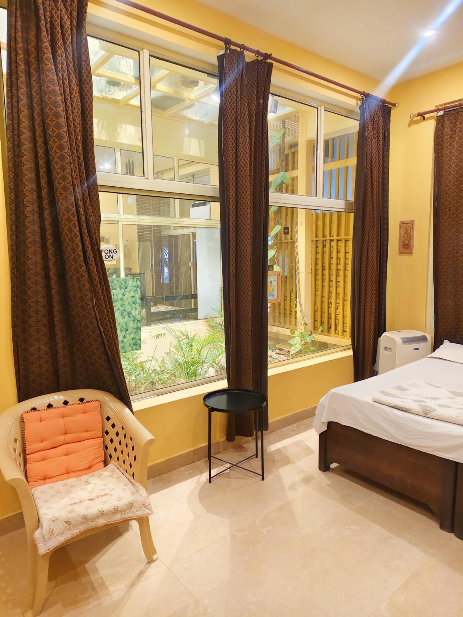 Devi Music Ashram Bed & Breakfast *