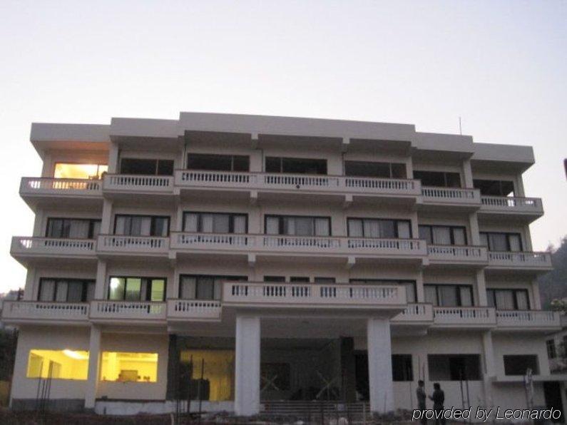 Dewa Retreat- A Himalayan Boutique 4* Rishikesh