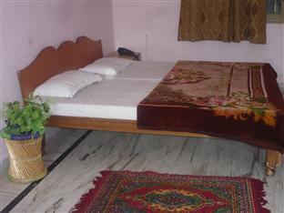 Shivansh Hotel 2*
