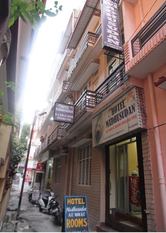 Bed & Breakfast Madhusudan 2*