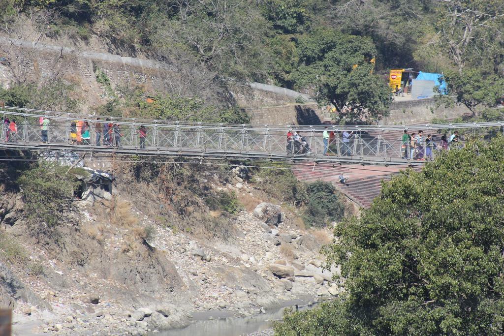Hotel Golden Crown Laxman Jhula