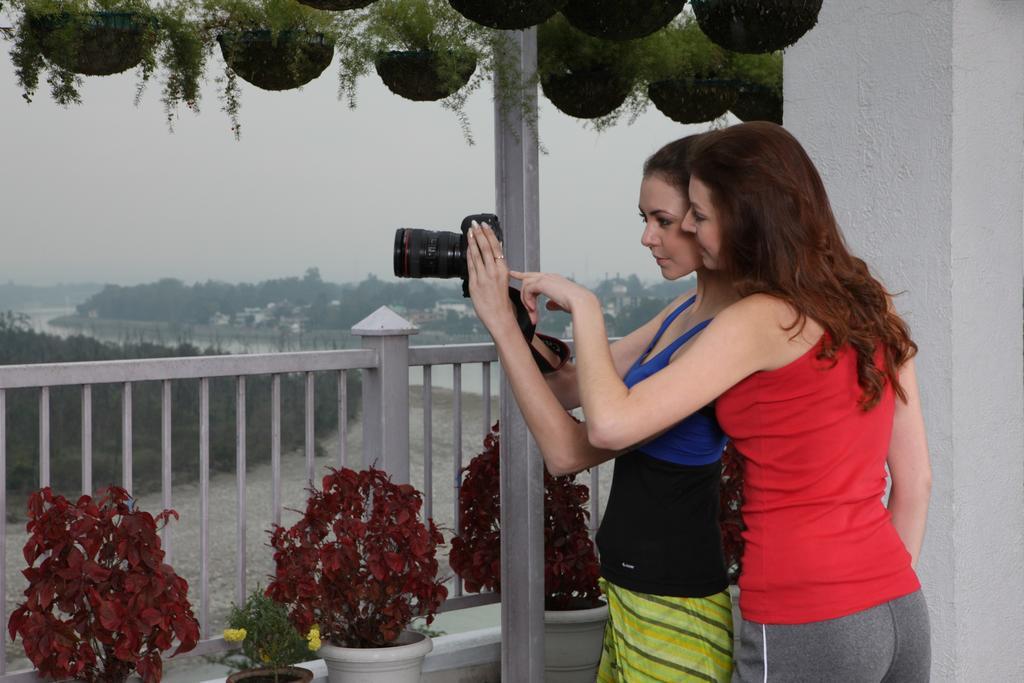 Ellbee Ganga View Hotel 4*