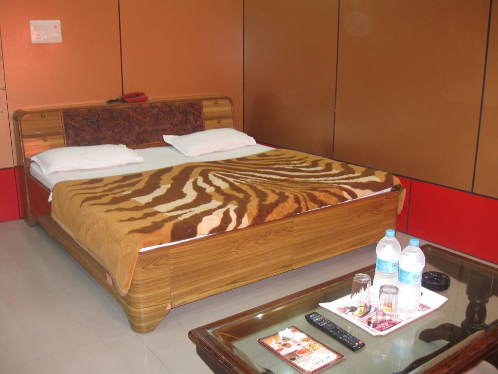 Hotel Shiv Ganga 2*