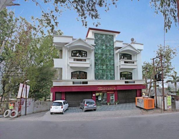 Hotel Shivanta Residency 3*