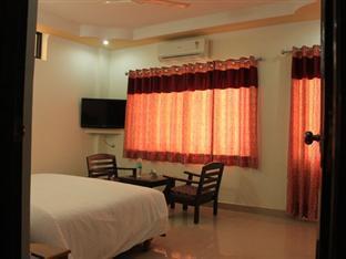 Leisure Palace Hotel