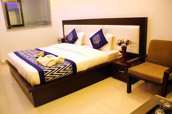 Oyo Rooms Ram Jhula Rishikesh Hotel