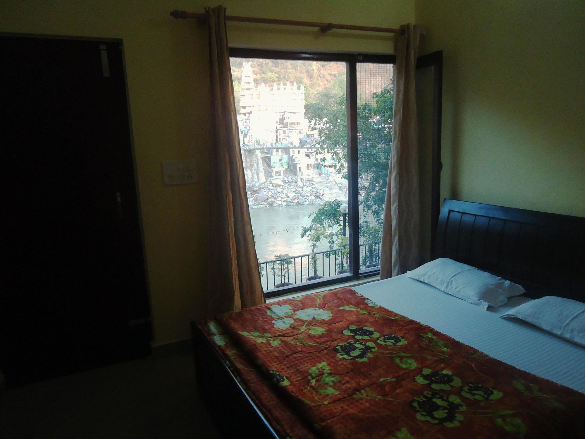 Kunwar Residency Hotel Rishikesh