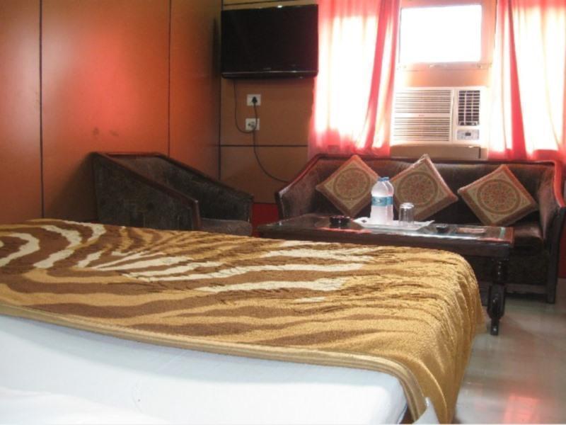 Shiv Ganga Hotel