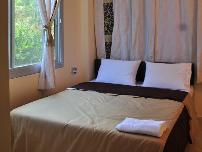 The Lodge Gayatri Kunj Hotel 2*