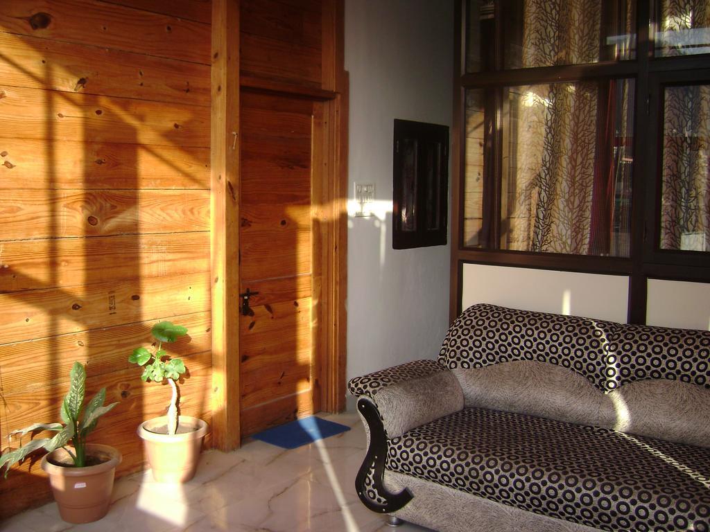Hostel Bluestays