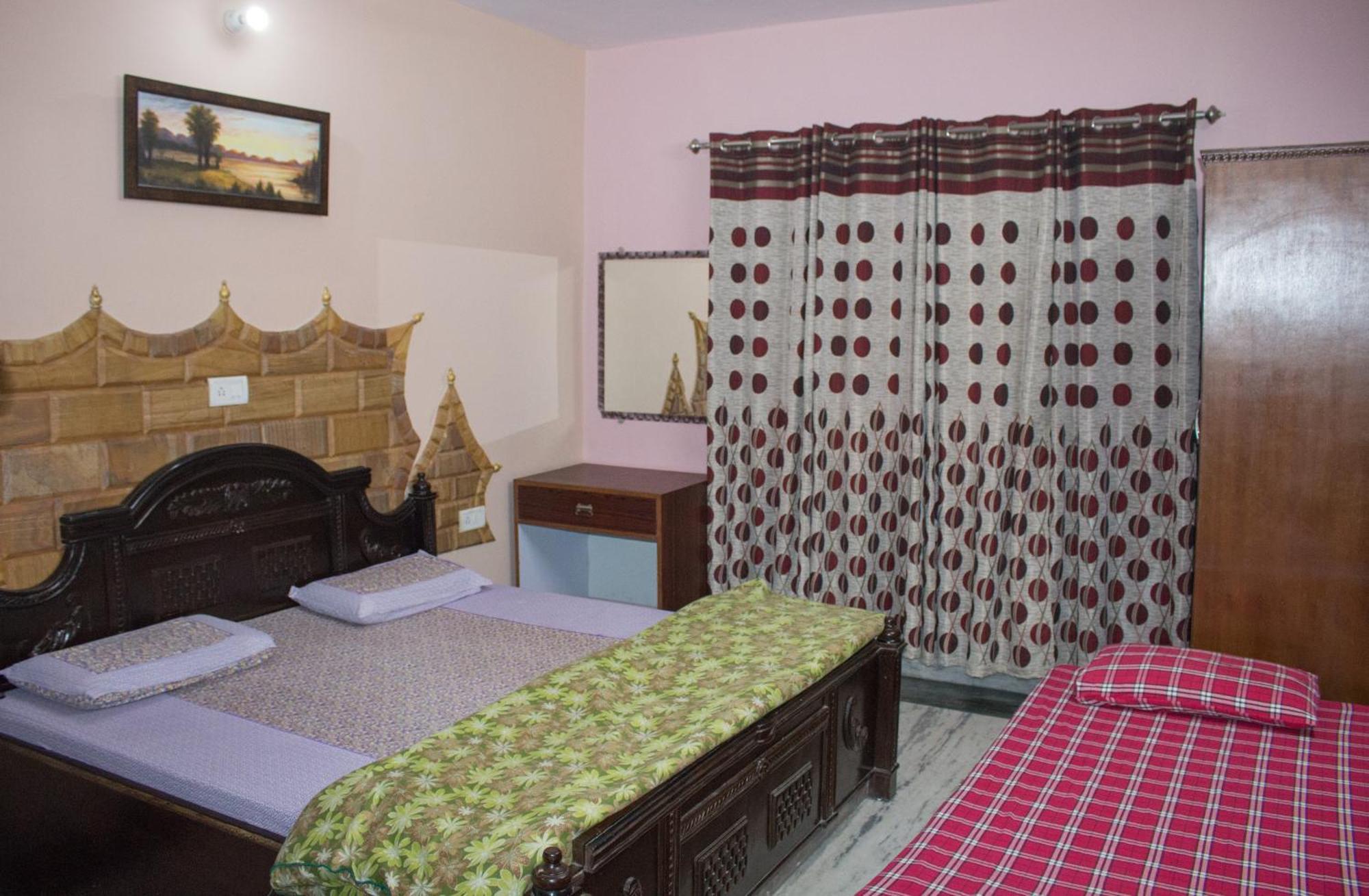 Hotel Golden Crown Laxman Jhula