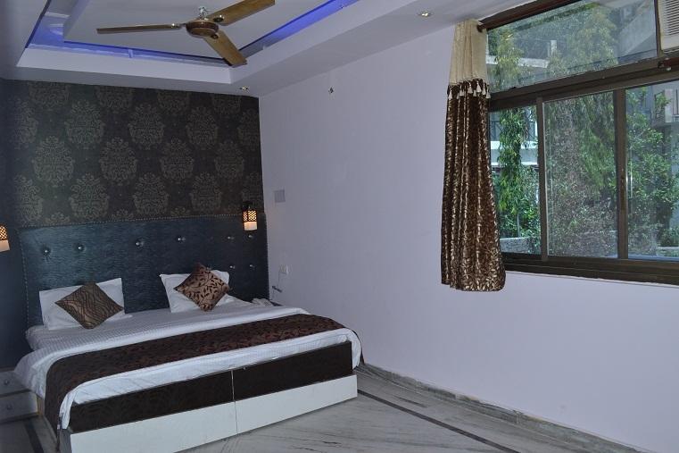 Akash Continental 3* Rishikesh
