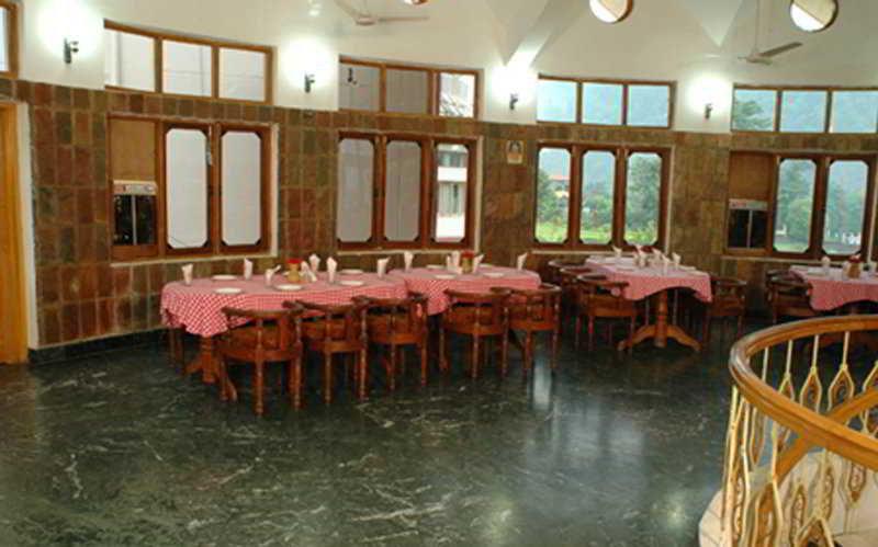 Hotel Tapovan Retreat