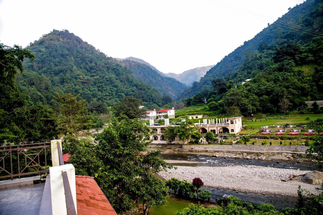 Resort Sattva Retreat Rishikesh