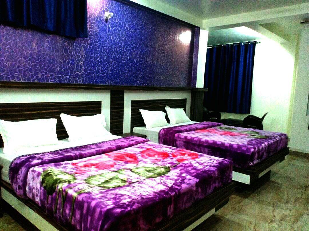 Ganges View 3*
