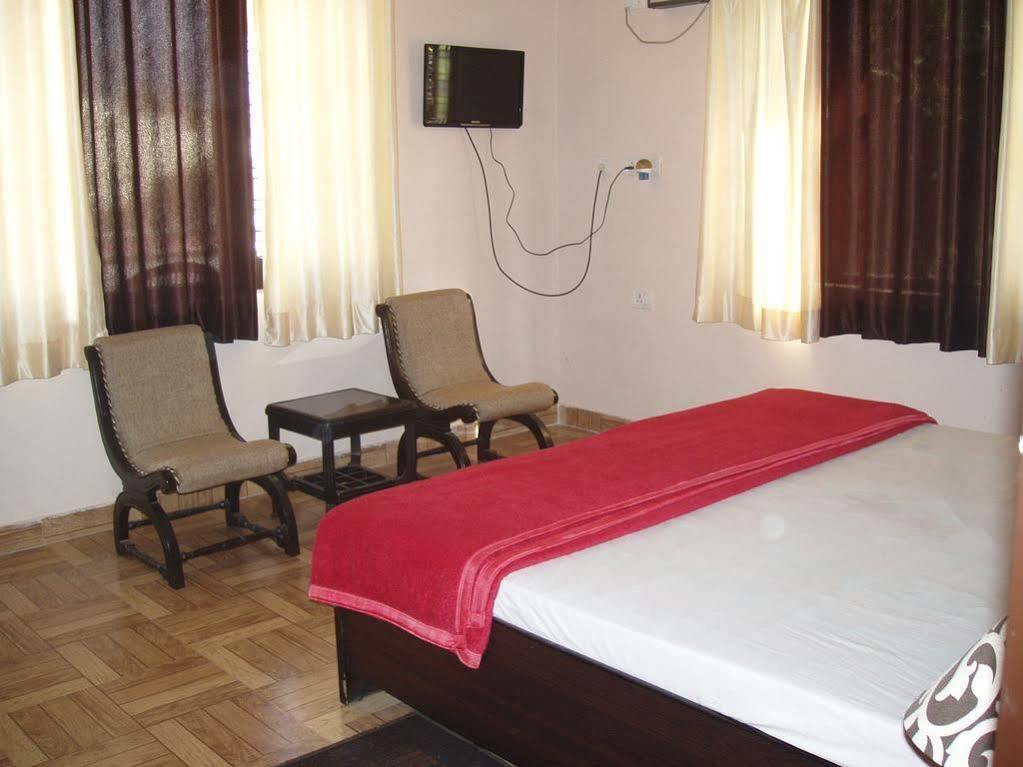 Bed & Breakfast Amraai Homestay *