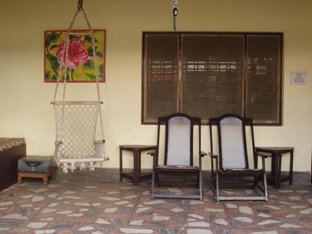 Amraai Homestay Bed & Breakfast