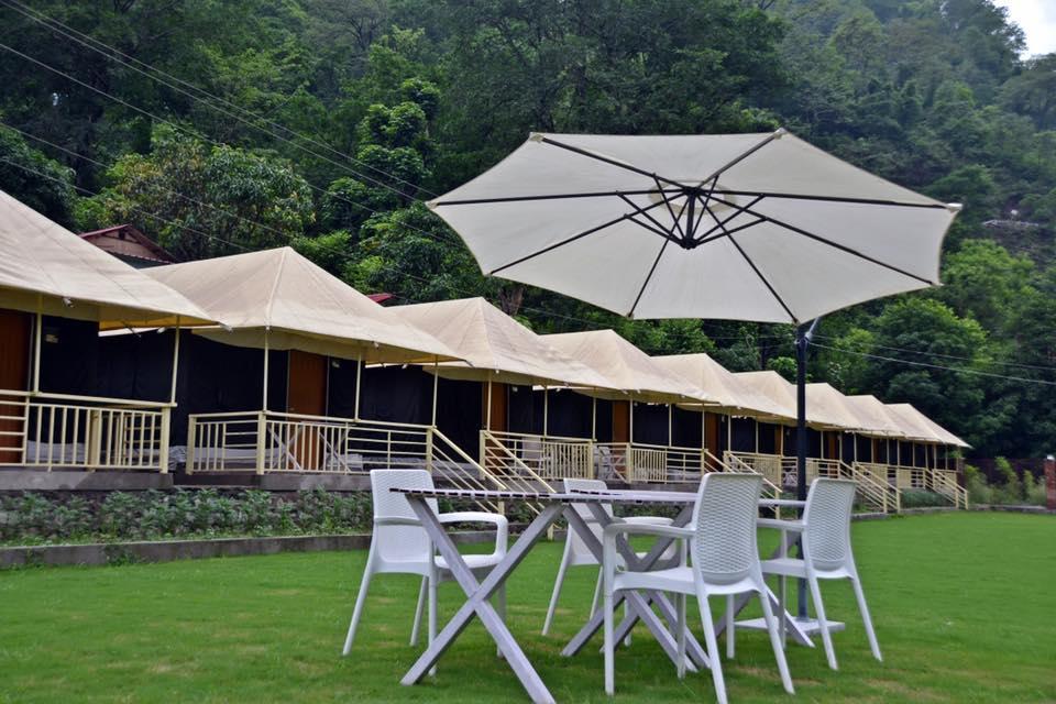Nature's Valley Resort