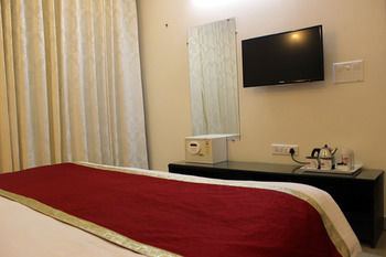 Hotel Oyo Premium Mukti Dham
